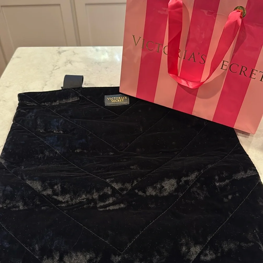 Victorias Secret velvet quilted tote bag/travel